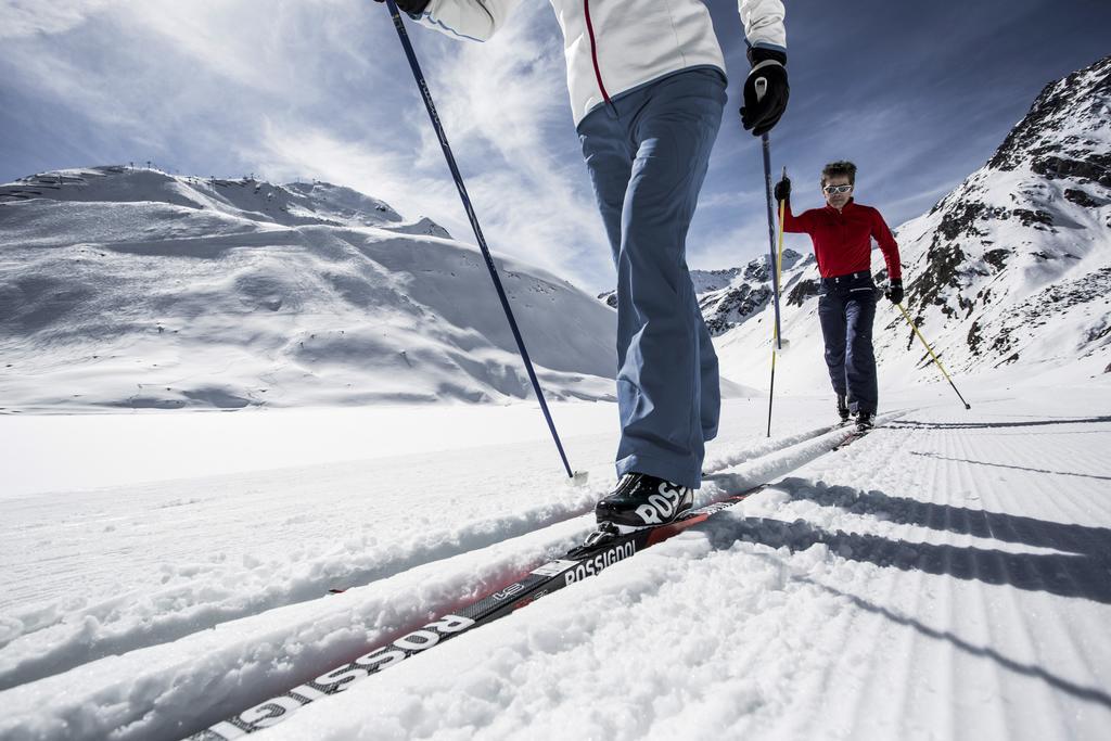 Hotel St-Leonhard Sankt Leonhard im Pitztal Bagian luar foto